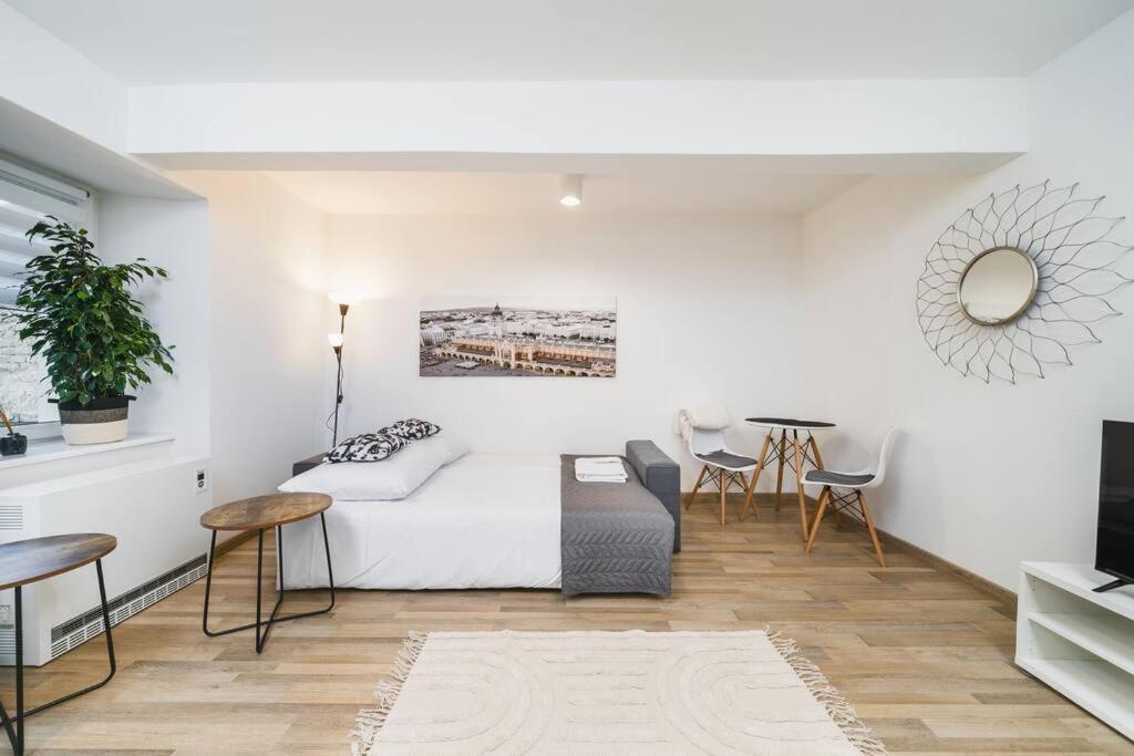 Close Wawel Castle, City Centre Apartment คราคูฟ ภายนอก รูปภาพ
